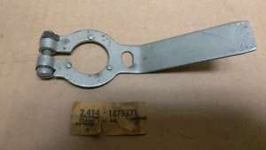 1939 Pontiac 6 Cylinder Distributor Adjusting Clamp NOS #1873331 - Bild 1 von 1