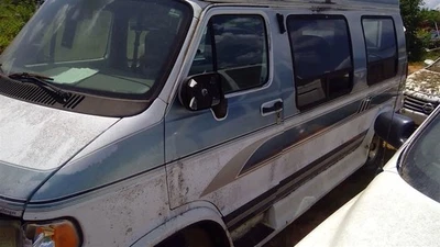 Conductor puerta delantera izquierda eléctrica se adapta a furgoneta Dodge 1500 95-97 249285 Foto 1 de 4