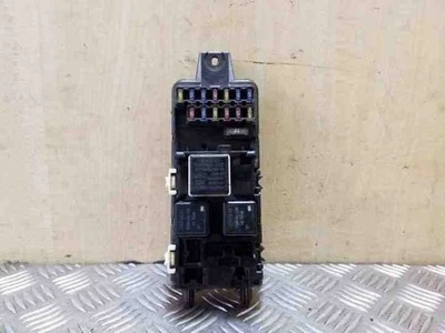 Cassetta fusibili VOLVO S40 I VS 1.9 Diesel 85kw 2001 26116216 - Immagine 1 di 2