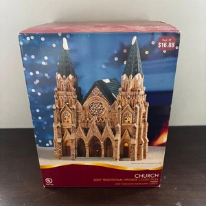 Dept 18 Traditional Vintage Collection Church Lighted Christmas Village Decor - Picture 1 of 11