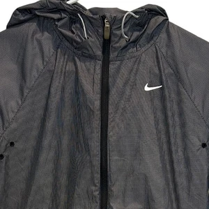 Nike Laufjacke Full Zip Kapuze grau schwarz leicht reflektierend Medium - Bild 1 von 6