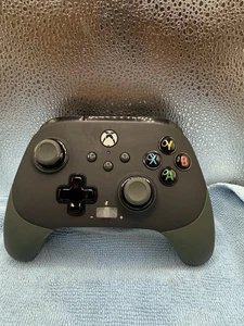 PowerA Fusion Pro 2 1516954-01 Schwarz Kabelgebunden Gaming Controller für Xbox Series X|S - Bild 1 von 6