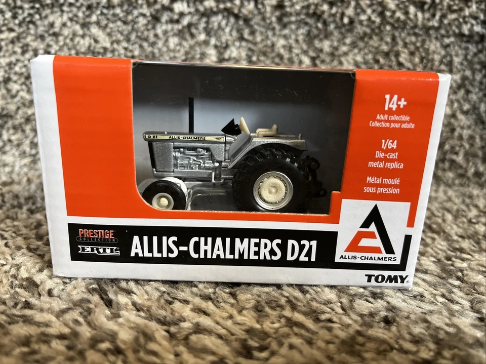 1/64 Ertl Allis-Chalmers D21 Tractor Silver Chase Unit