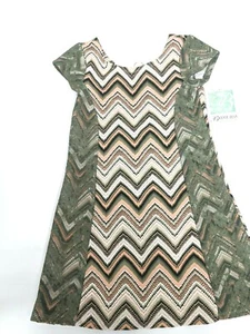 Bonnie Jean Chevron Dress (Green, Blush, White, and Black) Size 7  - Picture 1 of 10