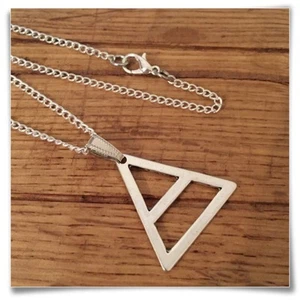 *30 segundos a marzo* Collar Dije Echelon 3STM Tríada - Imagen 1 de 1