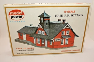 MODEL POWER ERIE R.R. STATION UNASSEMBLED KIT # 1501 N SCALE - Picture 1 of 4