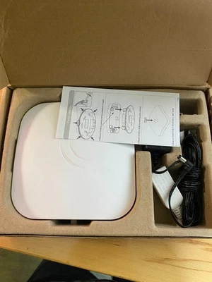 MikroTik RBCAPGI5ACD2NDUS 867 Mbps Wi-Fi Hotspot Modem - Image 1 of 3