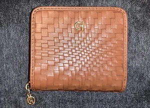 Cole Haan GENEVIEVE WEAVE ESSENTIAL Zip Leather Wallet - Picture 1 of 5