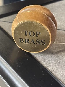 Juguete YO YO YO de latón con tapa de madera vintage de aplausos - Imagen 1 de 4