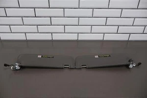 06-12Bentley Flying Spur Pair LH & RH Leather Sunvisors (Porpoise PS) - Imagen 1 de 17