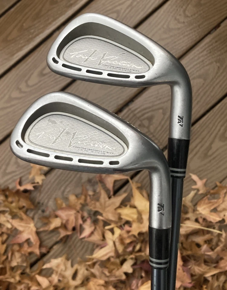 Ladies Cleveland TA7 8 Iron & Pitching Wedge Graphite Ladies Flex Good RH - Image 1 of 4