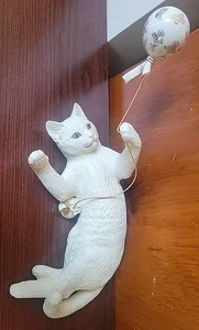 Figura Globo Lenox Cautivación Gato Gatito Detalle Dorado Porcelana - Imagen 1 de 15