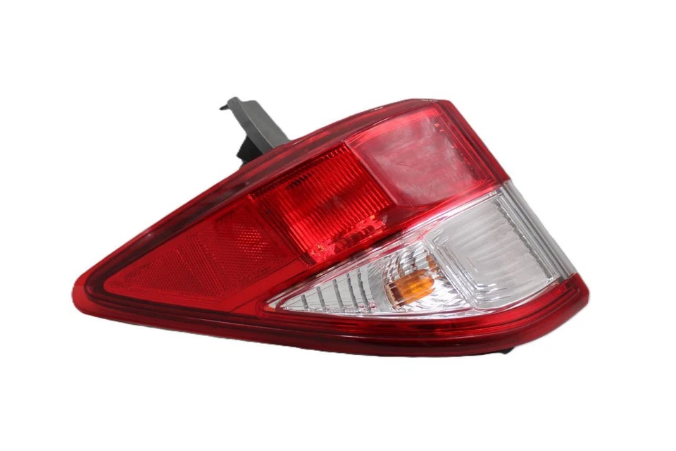 Left Driver Tail Light Quarter Panel Mounted Fits 2011-17 NISSAN QUEST OEM 35039 - Image 1 of 4
