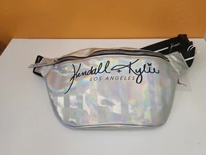 Kendall + Kylie Crossbody Bauchtasche Silber Handtasche Neu Mit Etikett - Bild 1 von 9