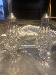 Footed Salt & Pepper Shaker Set & Metal Lids Lismore by Waterford Crystal Signed - Picture 1 of 11