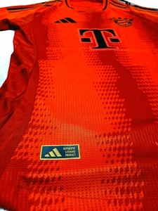 Maglia Bayern Monaco Casa 2024/2025 - Foto 1 di 4