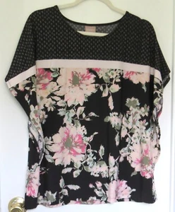CHICO'S Womens Black Pink Floral Circles Blouse Cap Sleeve Size 2 Med. (12) #104 - Picture 1 of 8