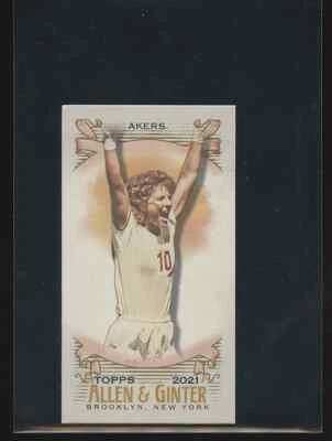 Michelle Akers 2021 Topps Allen & Ginter Mini No Number  - Image 1 of 2