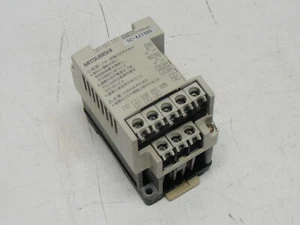 Controlador de velocidad inversor Mitsubishi SC-A21200U usado - Imagen 1 de 8