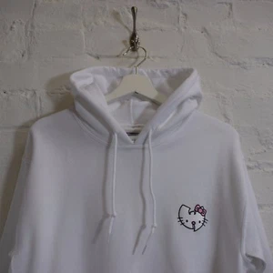 "W"" x Sudadera con capucha blanca de dibujos animados japoneses vintage hip hop de Hello Kitty" - Imagen 1 de 3