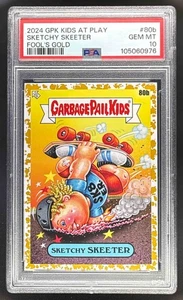 2024 Topps Garbage Pail Kids: Kids-At-Play Sketchy Skeeter Fool?s Gold /50 #80b - Bild 1 von 2