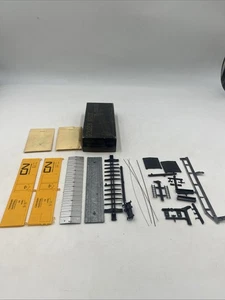 Kit modellino scala Ho serie Golden Spike Canadian National 50’ Reefer G2007-395 - Foto 1 di 10