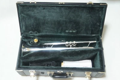 雅马哈 YTR-8335S 小号 — 第 1/4 张图片