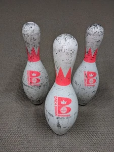 Set di 3 spille da bowling Brunswick rivestite in plastica made in USA approvate USBC usate - Foto 1 di 4