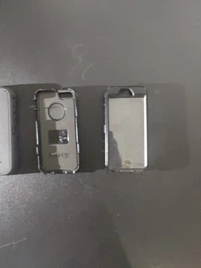 iPhone 5s Otter Box Cover (Used ) - Photo 1 sur 7