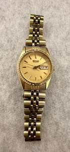 Seiko SQ Gold Day Date Quarzo Presidenziale Donna Giubileo Vintage anni 90 Aprile 1993 - Foto 1 di 10
