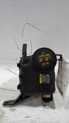 Used Engine Coolant Reservoir fits: 2015 Ford Explorer  Grade A - Imagem 1 de 4