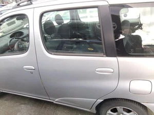 Toyota Yaris Verso original Tür hinten links silber 1E7 BJ2004 - Bild 1 von 6