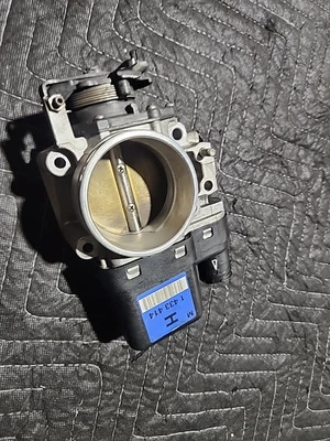 1999 BMW E46 328 323 E39 528i M52TU ENGINE THROTTLE BODY 1433414 #SEP9 - Image 1 of 4