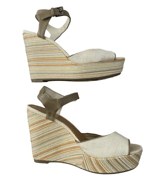 Zapatos de tacón alto de cuña LC Lauren Conrad de lona a rayas de 5” talla 6 Foto 1 de 4