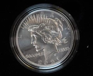 2021 Peace Silver Dollar US Mint Commemorative Coin with Box and COA! - Picture 1 of 4