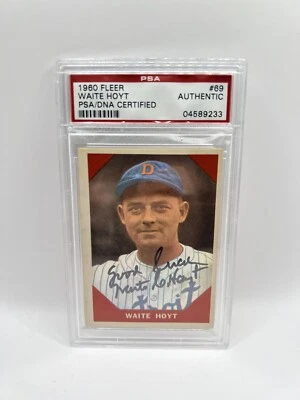 Waite Hoyt Signed 1960 Fleer #69 Baseball Greats Card PSA/DNA Auto - Image 1 of 2