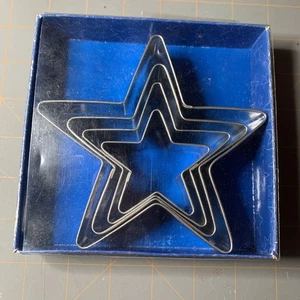 4-teiliges Stern Nesting Ausstecher Set Backen - Bild 1 von 7