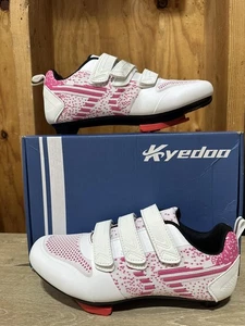 Kyedoo Fahrradschuhe - Unisex 5,5 Herren 7 Damen - weiß und pink - brandneu!!  - Bild 1 von 5