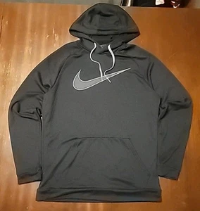 Sudadera con capucha negra grande Nike Dri-Fit para hombre. Swoosh grande texturizado punteado ligero - Imagen 1 de 9
