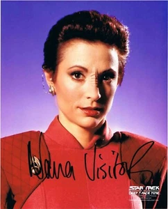 Nana Visitor Signed  8x10 Color Photo. Star Trek Deep Space Nine.  Kira. - Bild 1 von 2
