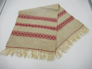 Antikes rotes Leinenhandtuch aus dem 19. Jahrhundert mit handgeknüpften Fransen 24 Zoll x 10 Zoll - Bild 1 von 6