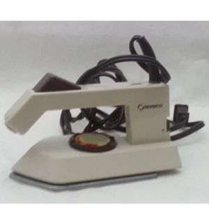 Noreico Steam Travel Iron 120V 240V Portable Great To Sanitize Face Mask - Picture 1 of 11