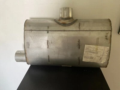 Silenciador Cummins nuevo OEM 7150642 Foto 1 de 2