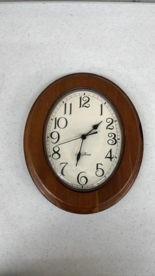 Seth Thomas Round Wood Wall Clock Quartz Analog USA Made - Image 1 of 2