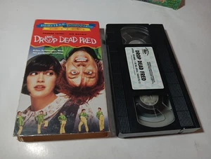 Drop Dead Fred 1991 VHS Phoebe Cates Rik Mayall Carrie Fisher Tim Matheson - Picture 1 of 7