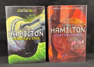 NEW*Pandora's Star & Judas Unchained Peter F. Hamilton 1st Edition HARDCOVERS - Foto 1 di 16