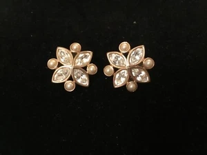 Vintage Gold Tone Rosette Rhinestone & Faux Pearl Post Earrings - Picture 1 of 2