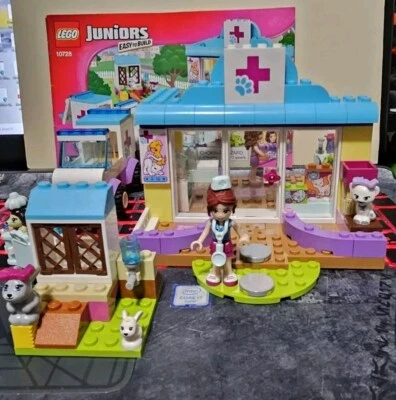 MIA'S VET CLINIC  LEGO Friends Juniors #10728 100% COMPLETE With Manual NO BOX - Image 1 of 4