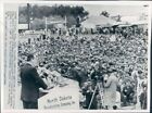 1964 Photo de presse Concours national de labour Hubert Humphrey Buffalo Dakota du Nord