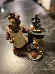 Boyds Bears & Friends Bearstone Collection Tante Becky mit Zack #228326 - Bild 1 von 3